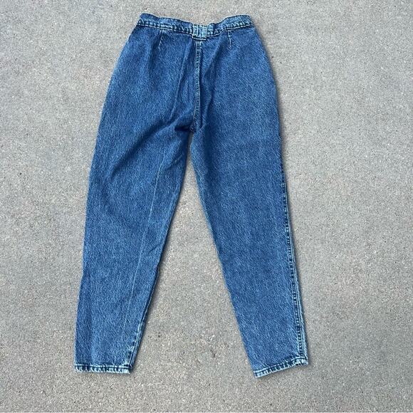 Vintage 80s 90s Chic Stone Wash bareback high rise pleated taper leg mom jeans - Picture 6 of 6
